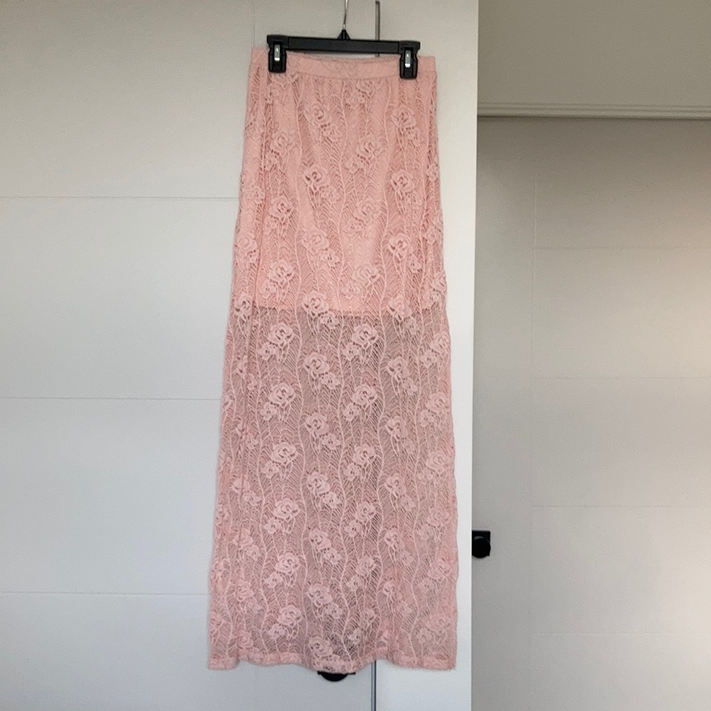 Pink laced skirt